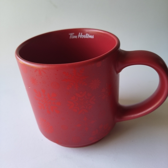 Tim Hortons Christmas Mug - Picture 1 of 4